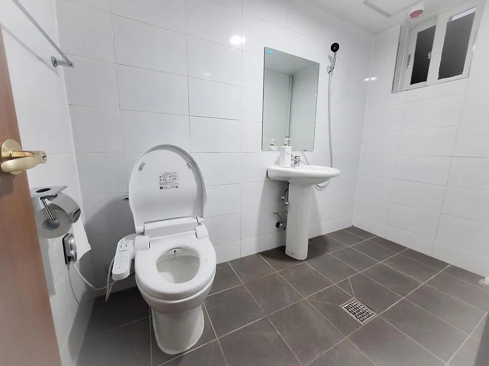 Guest house Jeju Dongmun Residence Hotel