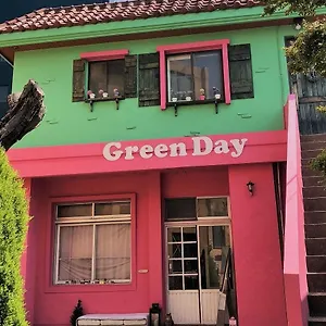 2* Guest house Greenday
